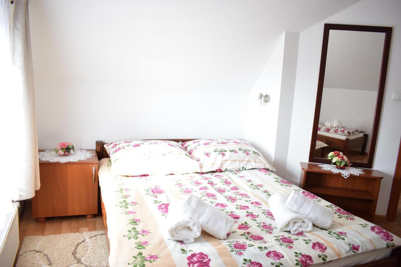 Pokoje I Apartament U Lucyny Czarna Góra Eksteriør billede